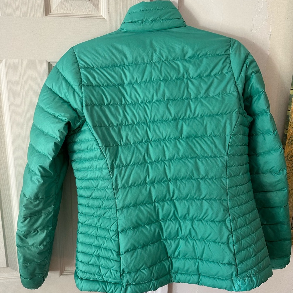 Patagonia puffer jacket, women’s small